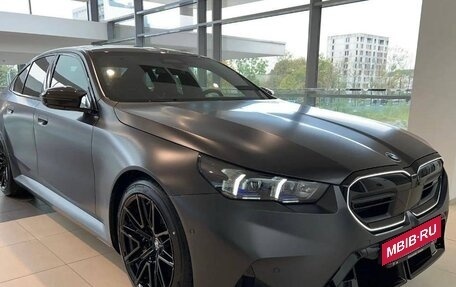 BMW M5, 2024 год, 24 000 000 рублей, 2 фотография