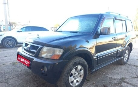 Mitsubishi Pajero III рестайлинг, 2006 год, 1 300 000 рублей, 3 фотография