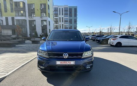 Volkswagen Tiguan II, 2020 год, 2 875 000 рублей, 2 фотография