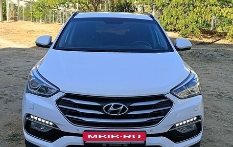 Hyundai Santa Fe III рестайлинг, 2016 год, 2 700 000 рублей, 4 фотография