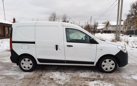 Renault Dokker, 2019 год, 1 140 000 рублей, 4 фотография