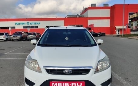 Ford Focus II рестайлинг, 2011 год, 580 000 рублей, 2 фотография