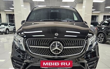 Mercedes-Benz V-Класс, 2021 год, 9 750 000 рублей, 2 фотография