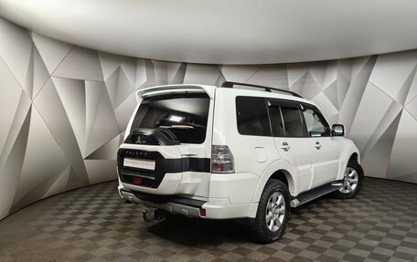 Mitsubishi Pajero IV, 2015 год, 2 498 000 рублей, 2 фотография