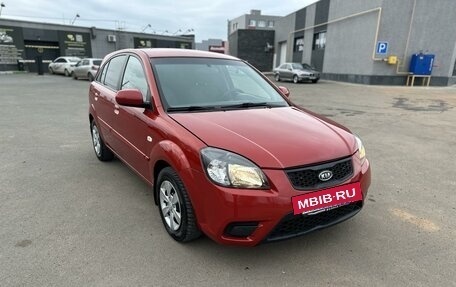 KIA Rio II, 2011 год, 641 000 рублей, 2 фотография