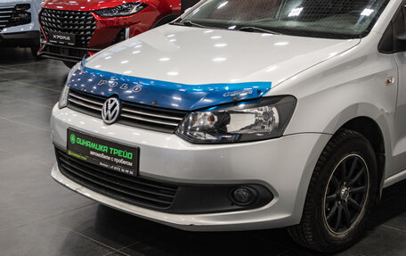 Volkswagen Polo VI (EU Market), 2011 год, 1 010 000 рублей, 3 фотография