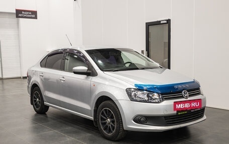 Volkswagen Polo VI (EU Market), 2011 год, 1 010 000 рублей, 4 фотография