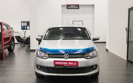 Volkswagen Polo VI (EU Market), 2011 год, 1 010 000 рублей, 2 фотография