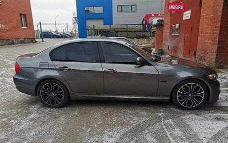 BMW 3 серия, 2011 год, 1 390 000 рублей, 4 фотография