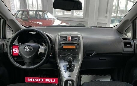 Toyota Auris II, 2007 год, 750 000 рублей, 12 фотография