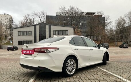 Toyota Camry, 2018 год, 2 899 000 рублей, 5 фотография