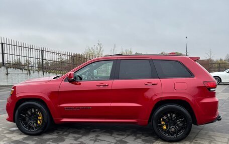 Jeep Grand Cherokee, 2018 год, 9 000 000 рублей, 10 фотография