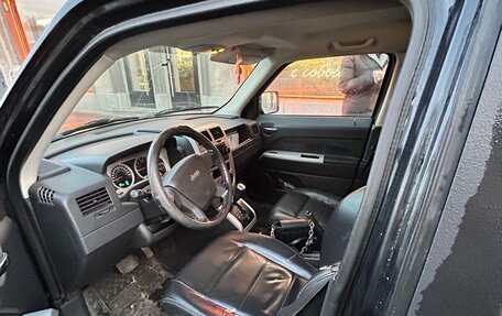 Jeep Liberty (Patriot), 2008 год, 750 000 рублей, 9 фотография