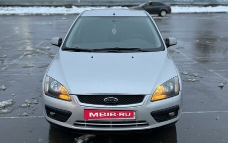 Ford Focus II рестайлинг, 2005 год, 500 000 рублей, 2 фотография