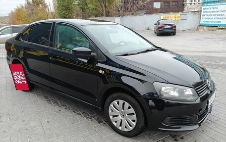 Volkswagen Polo VI (EU Market), 2013 год, 810 000 рублей, 2 фотография