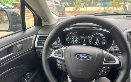 Ford Mondeo V, 2018 год, 1 700 000 рублей, 13 фотография