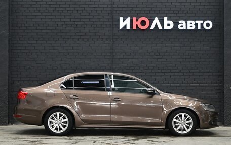 Volkswagen Jetta VI, 2013 год, 1 160 000 рублей, 10 фотография