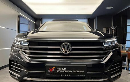 Volkswagen Touareg III, 2020 год, 7 700 000 рублей, 2 фотография