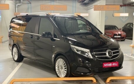 Mercedes-Benz V-Класс, 2015 год, 4 500 000 рублей, 2 фотография