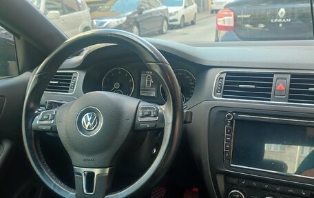 Volkswagen Jetta VI, 2013 год, 1 320 000 рублей, 5 фотография