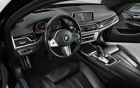 BMW 7 серия, 2019 год, 6 195 000 рублей, 7 фотография