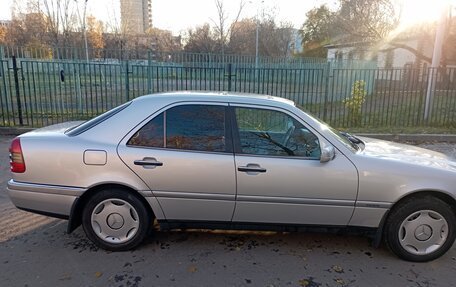 Mercedes-Benz C-Класс, 1997 год, 700 000 рублей, 28 фотография