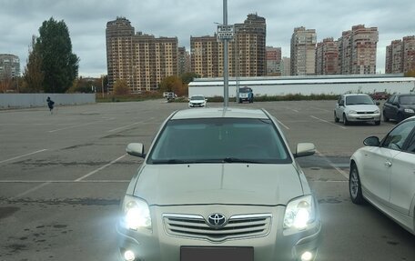 Toyota Avensis III рестайлинг, 2006 год, 900 000 рублей, 6 фотография