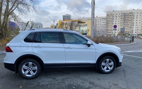 Volkswagen Tiguan II, 2019 год, 3 150 000 рублей, 5 фотография