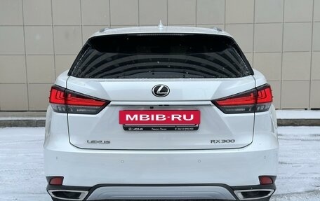 Lexus RX IV рестайлинг, 2020 год, 5 850 000 рублей, 6 фотография