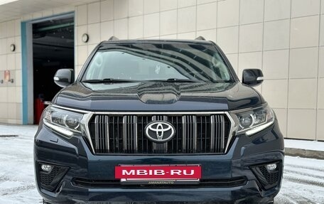 Toyota Land Cruiser Prado 150 рестайлинг 2, 2020 год, 6 290 000 рублей, 2 фотография