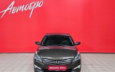 Hyundai Solaris II рестайлинг, 2015 год, 989 000 рублей, 8 фотография