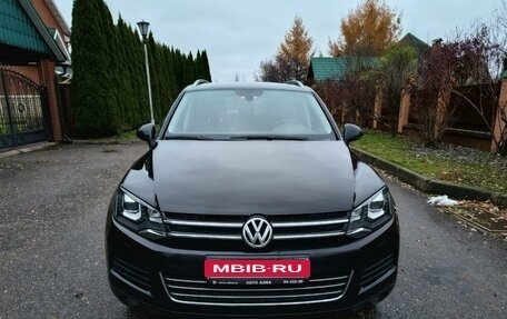 Volkswagen Touareg III, 2011 год, 2 600 000 рублей, 2 фотография