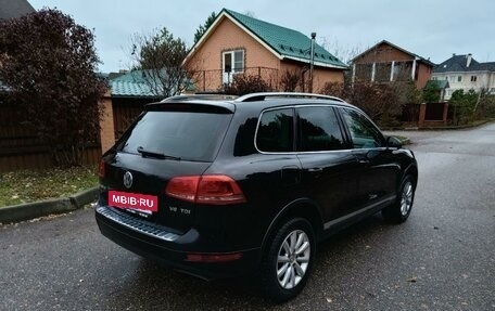 Volkswagen Touareg III, 2011 год, 2 600 000 рублей, 4 фотография