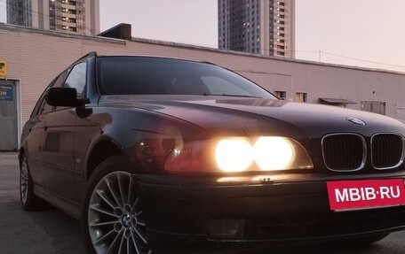 BMW 5 серия, 1999 год, 650 000 рублей, 3 фотография