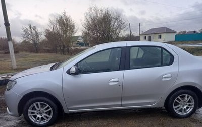 Renault Logan II, 2017 год, 810 000 рублей, 1 фотография