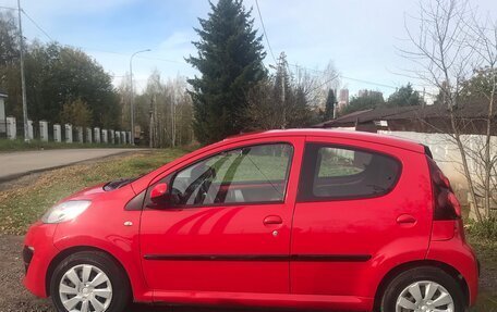 Peugeot 107 I рестайлинг, 2012 год, 455 000 рублей, 6 фотография