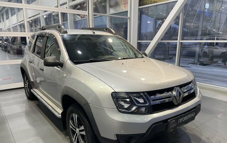 Renault Duster I рестайлинг, 2019 год, 1 694 000 рублей, 3 фотография