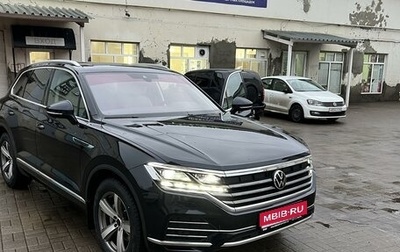 Volkswagen Touareg III, 2021 год, 7 600 000 рублей, 1 фотография