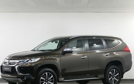 Mitsubishi Pajero Sport III рестайлинг, 2017 год, 2 995 000 рублей, 1 фотография