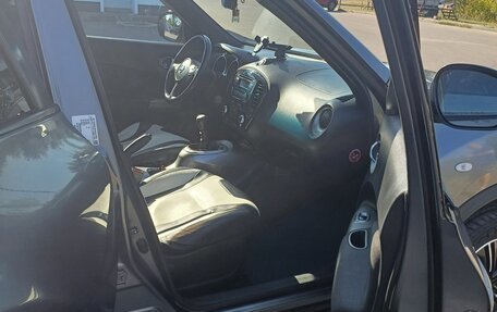 Nissan Juke II, 2011 год, 1 350 000 рублей, 2 фотография