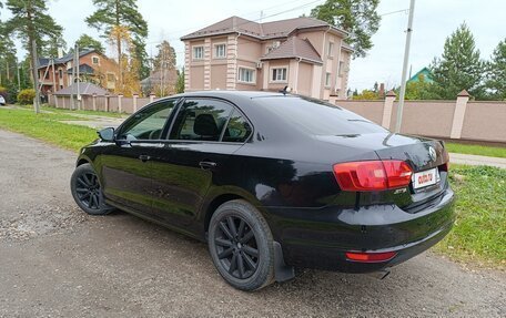 Volkswagen Jetta VI, 2013 год, 930 000 рублей, 6 фотография