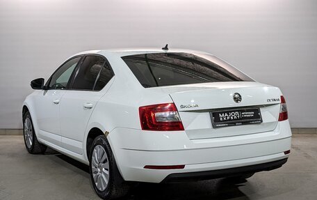 Skoda Octavia, 2017 год, 1 500 000 рублей, 7 фотография