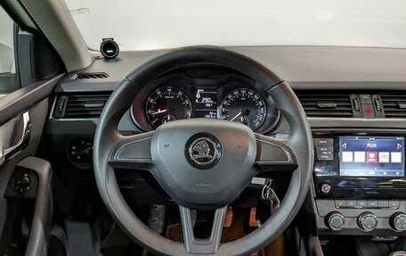 Skoda Octavia, 2017 год, 1 500 000 рублей, 23 фотография