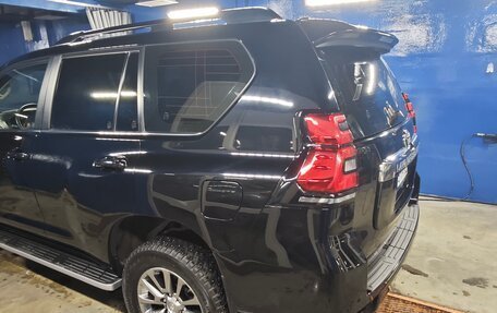 Toyota Land Cruiser Prado 150 рестайлинг 2, 2018 год, 5 700 000 рублей, 5 фотография