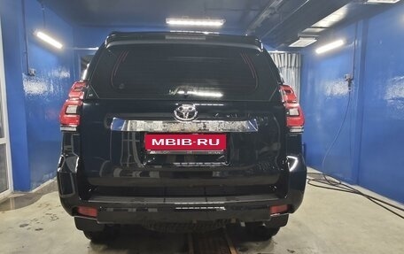 Toyota Land Cruiser Prado 150 рестайлинг 2, 2018 год, 5 700 000 рублей, 7 фотография