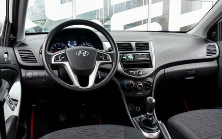 Hyundai Solaris II рестайлинг, 2014 год, 949 000 рублей, 6 фотография