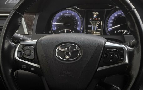 Toyota Camry, 2015 год, 2 099 000 рублей, 18 фотография