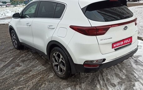 KIA Sportage IV рестайлинг, 2019 год, 2 550 000 рублей, 10 фотография