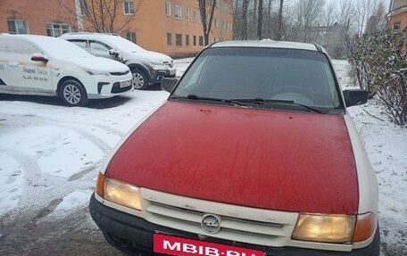 Opel Astra F, 1993 год, 115 000 рублей, 2 фотография