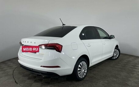 Skoda Rapid II, 2021 год, 1 350 000 рублей, 6 фотография